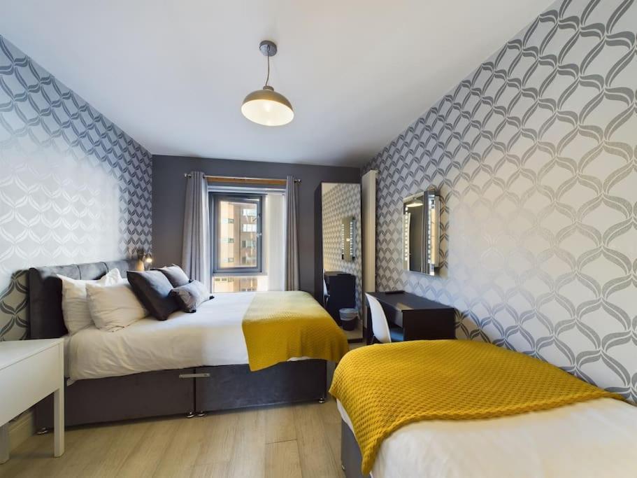 Donegall Sq Apt At City Gate, Belfast City Centre Kültér fotó