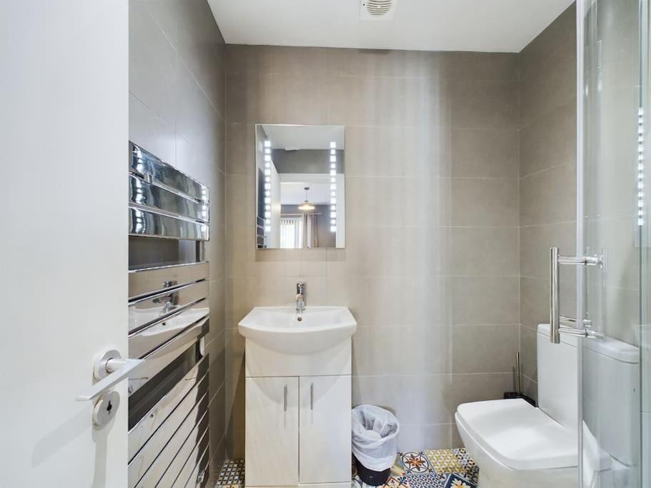 Donegall Sq Apt At City Gate, Belfast City Centre Kültér fotó